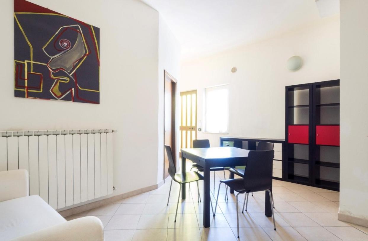 Cozy 55-M2 Flat Close To The Countryside In Narni Buitenkant foto