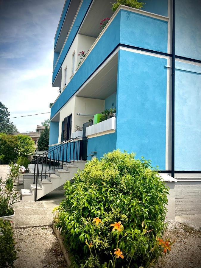 Cozy 55-M2 Flat Close To The Countryside In Narni Buitenkant foto